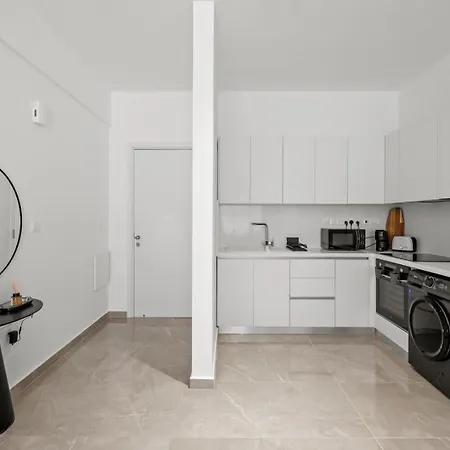 Dwell Iii Apartament