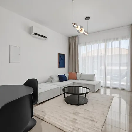 Dwell Iii * Limassol
