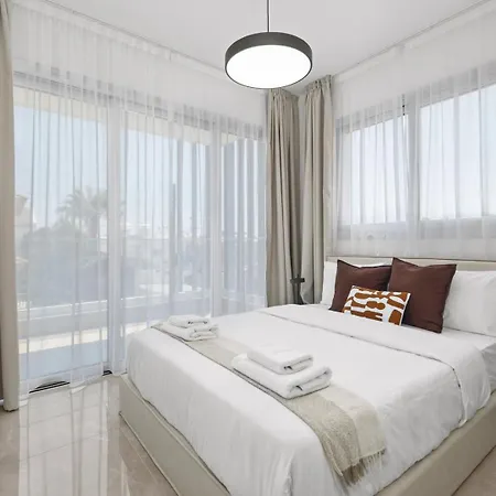 Dwell Iii Apartment Limassol